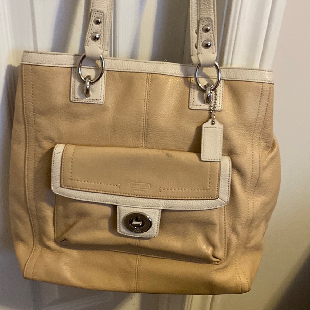 Coach leather hand bag